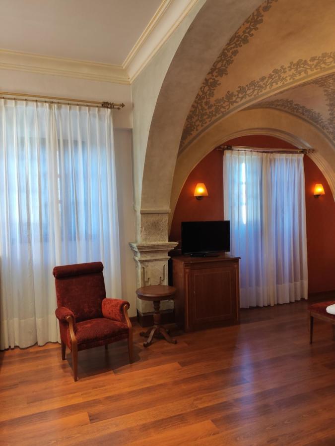 Hotel Palacio De La Magdalena Сото дел Барко Екстериор снимка