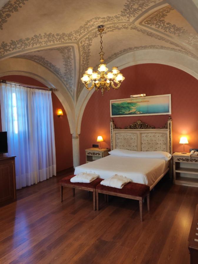 Hotel Palacio De La Magdalena Сото дел Барко Екстериор снимка