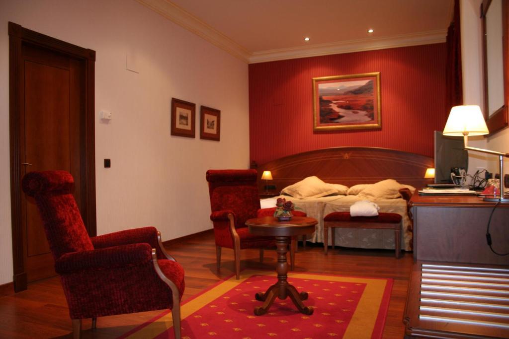 Hotel Palacio De La Magdalena Сото дел Барко Екстериор снимка